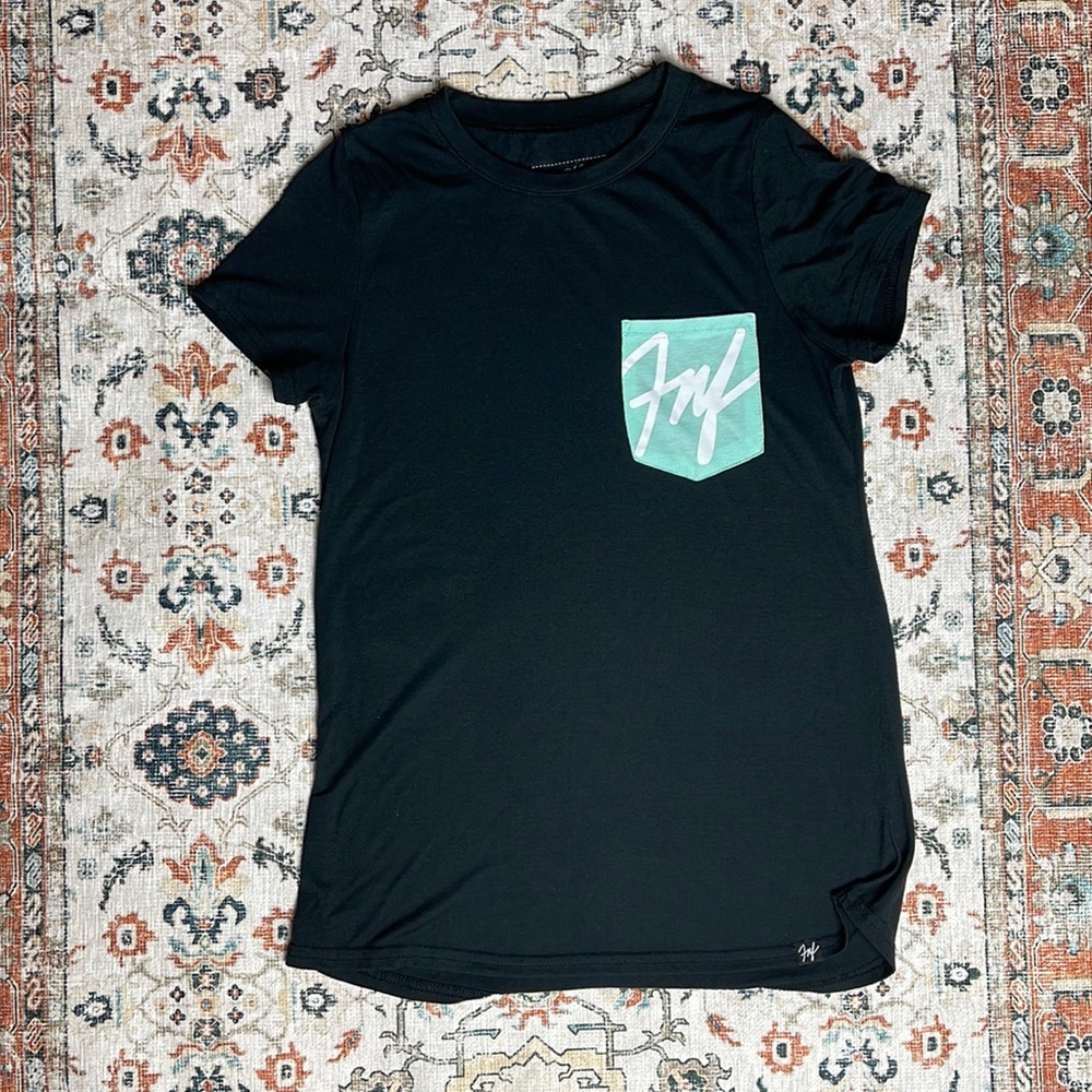 FLAG NOR FAIL POCKET TEE